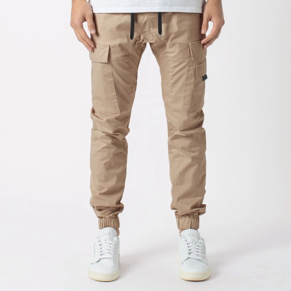 Men’s Zane Robe joggers NWT - size 36